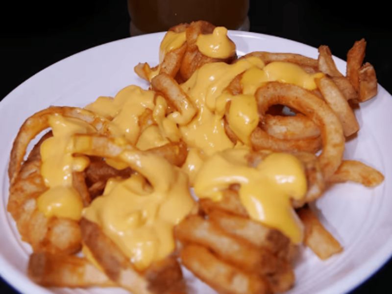Curly Fries with Cheese