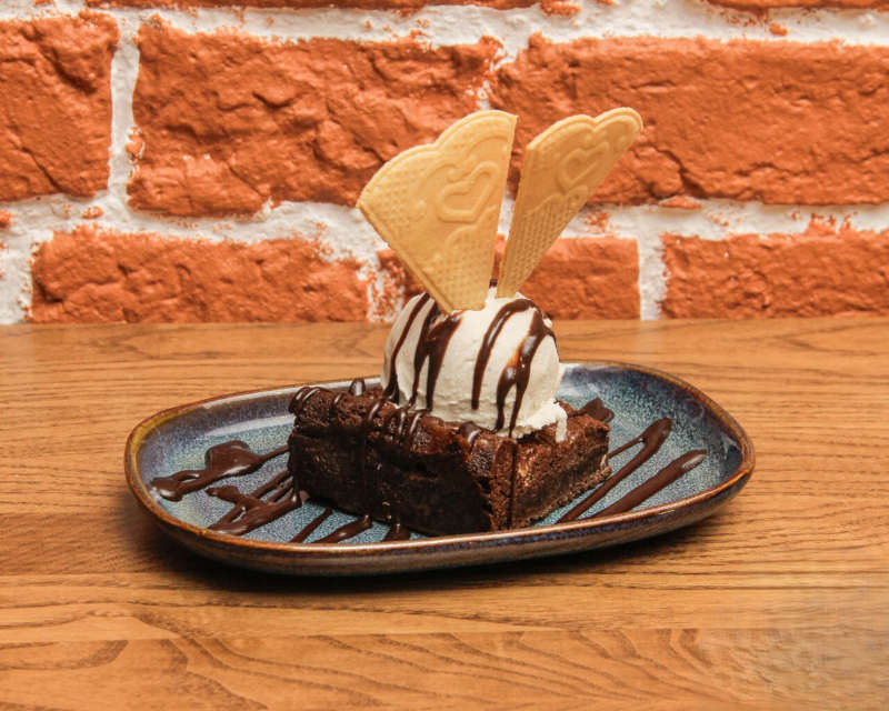 Brownie & Ice Cream