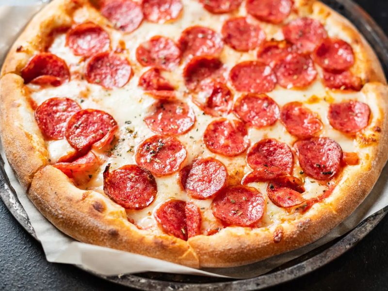 Garlic Bread, Cheese & Pepperoni
