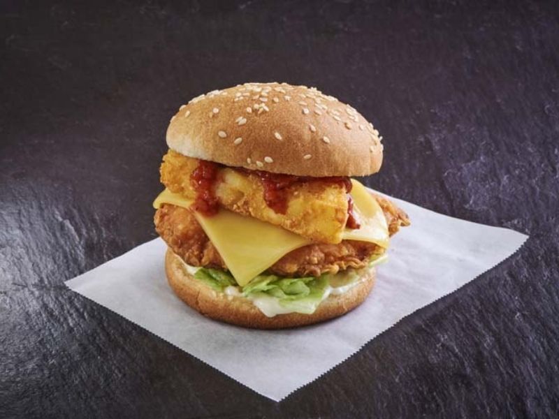 Chicken Fillet Burger with Hash Brown